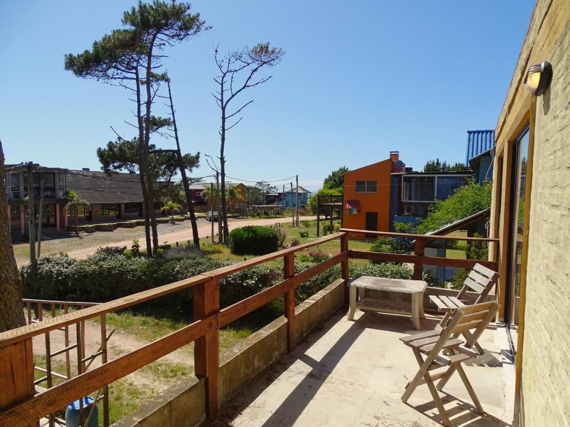 Villa Casa Amarilla Con Jacuzzi Punta Del Diablo Exterior foto