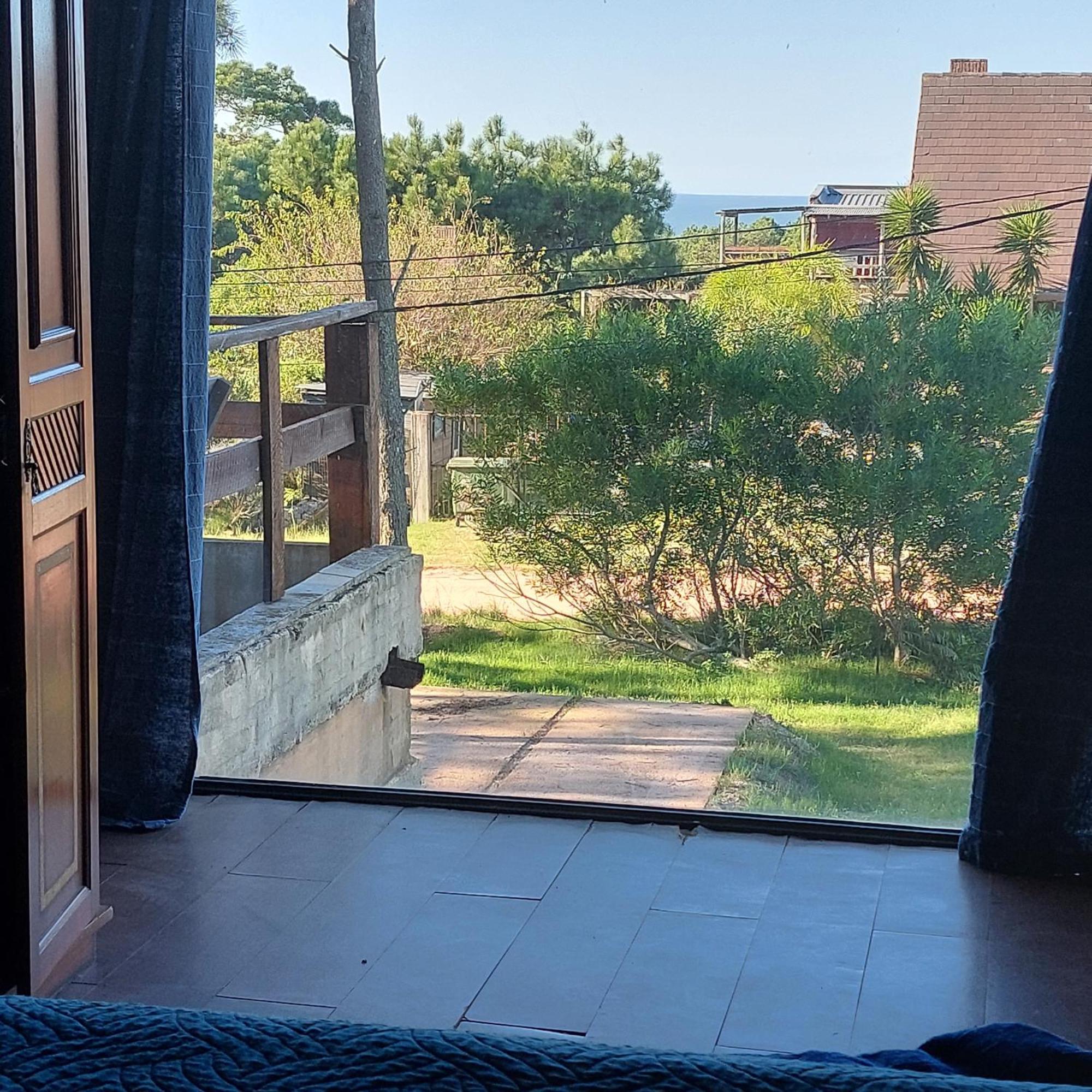 Villa Casa Amarilla Con Jacuzzi Punta Del Diablo Exterior foto